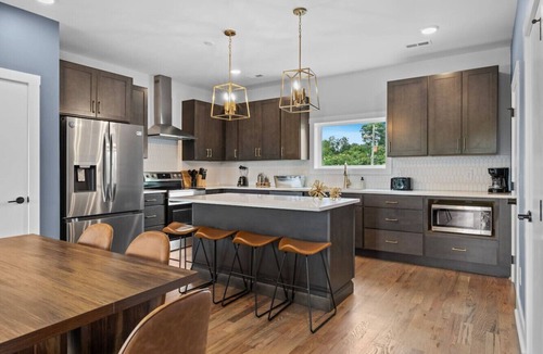Talbot's Corner Villa | Family-Friendly 3BR Townhouse | GameRoom & Balcony