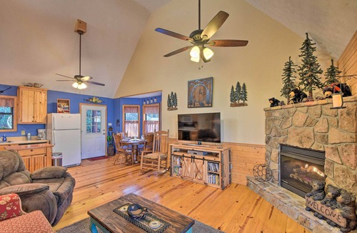 Blairsville Cabin | Family-Friendly Cabin ~ 1 Mile to Hike & Swim!