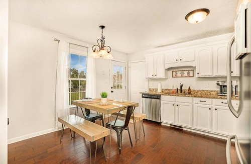 Oak Grove House | Family-Friendly Getaway with King Bed and Large Fenced Yard near Fort Campbell