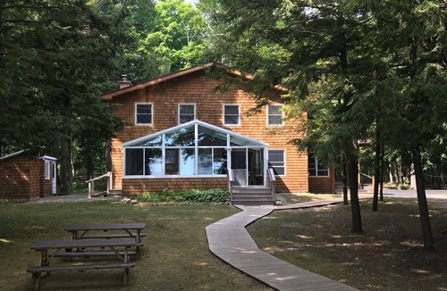 Omena Cottage | Family-Friendly Waterfront Retreat for Larger Groups
