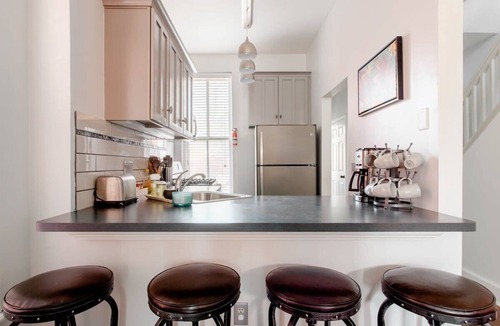 Lafayette Square House | Family Fun in Lafayette Square ABODEbucks