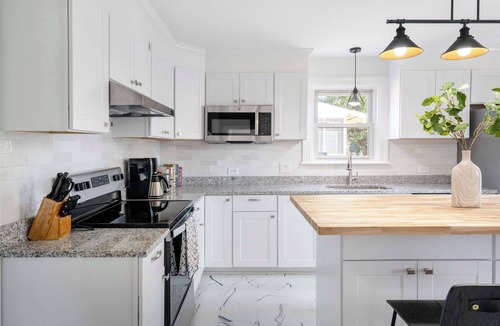 Locust Grove House | Family Home in Charlottesville - 4 Bedrooms!