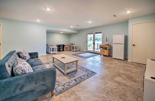 Hart House | Family Home on Crystal Lake w/Private Beach!