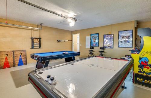 Lake Davenport Estates House | Family Oasis w/Game Room & Pool in Davenport!