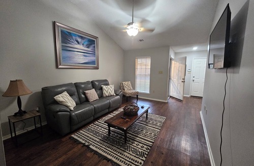 Southaven House | Fantastic 3-bedroom in friendly neighborhood in Southaven