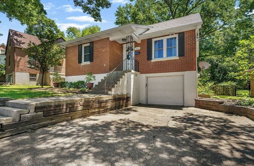 Jefferson City House | Fantastic 4-bedroom house with AC in charming Jefferson City