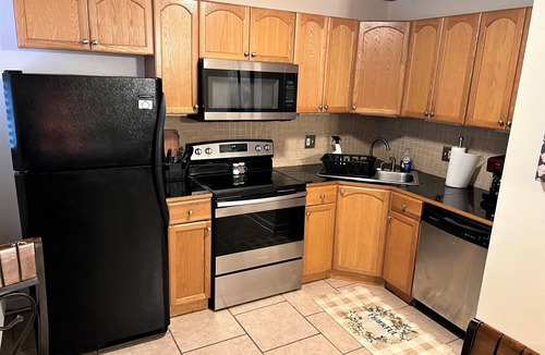Beauregard Town Historic District Apartment | Fantastic New Remodel, Quiet Downtown Retreat