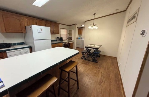 Cunningham House | Farm stay on 30 acres in Paducah, Kentucky