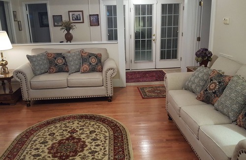 Lillington House | Farmhouse on 62 acres - Beautiful Views - Near Campbell Univ. and Ft. Bragg