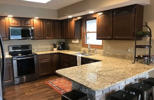 La Follette House | Fawn Memories-Lakefront Home in Deerfield Resort with Stunning Norris Lake Views