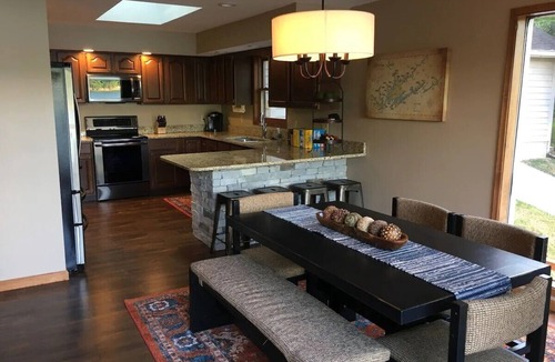La Follette House | Fawn Memories-Lakefront Home in Deerfield Resort with Stunning Norris Lake Views