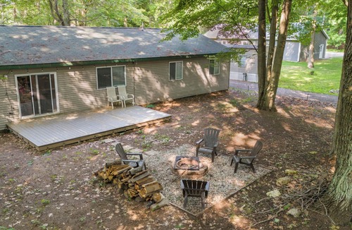 Mears House | FEET from the Silver Lake Sand Dune Entrance!