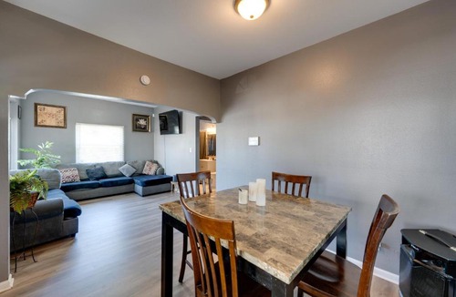 Milwaukee House | Fenced Yard! Spacious Home, 4 Mi to Dtwn Milwaukee