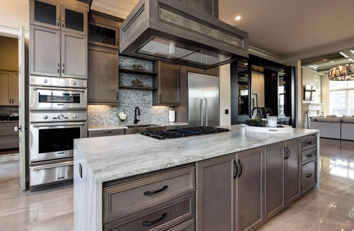 Katie Hill Neighborhood House | Fern Manor-5bdrm-Private Pool-Theatre-Luxury Rental