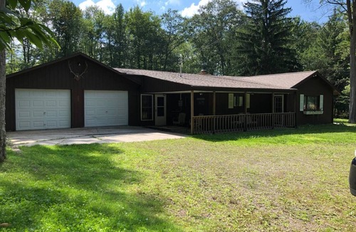 Farmington House | FernRockCabin- A Peaceful getaway in the Laurel Highlands of PA