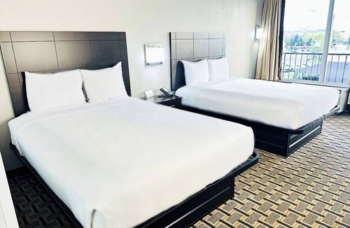 Pennington Bend Hotel | Fiddler's Inn