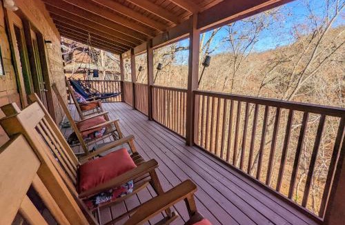 Sevierville Ski Chalet | Firefly Hollow Cabin - Smoky Mountains - Soaky Mountain Water Park - Sevierville Convention Center
