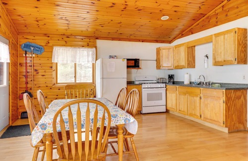 Ainsworth Cabin | Fish, Float & Ride the Trails! Northwoods Retreat