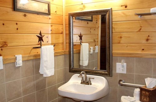 Flintstone Cabin | Flintstone Vacation Rental for the Best Weekend Getaways in Maryland