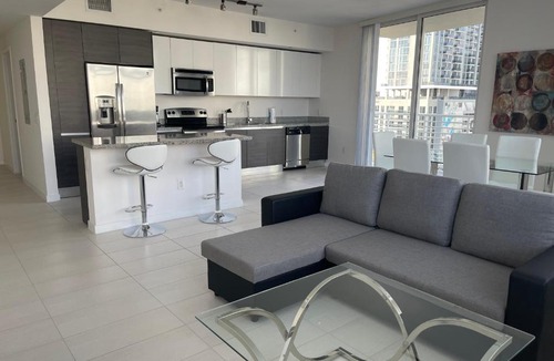 Tarpon River Apartment | Fort Lauderdale Civic Center 30 Day Stays