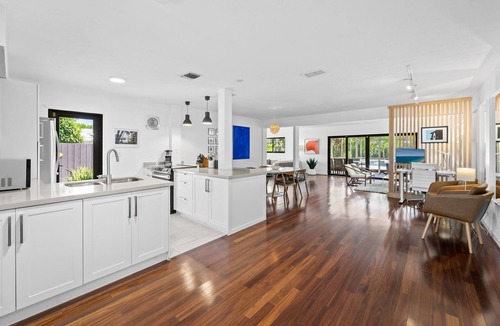 Poinsettia Heights House | Fort Lauderdale~Saltwater Pool~Near Beach~Spacious
