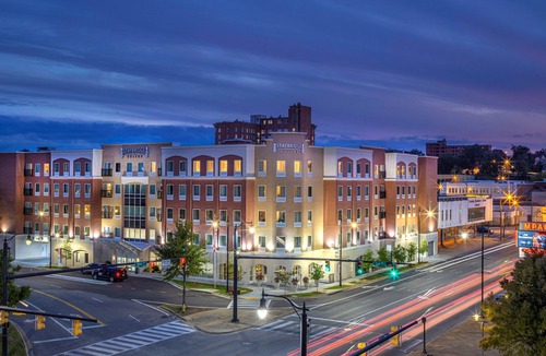 Montgomery Apartment | Free Breakfast. Outdoor Pool. Gym. Near Maxwell Air Force Base!