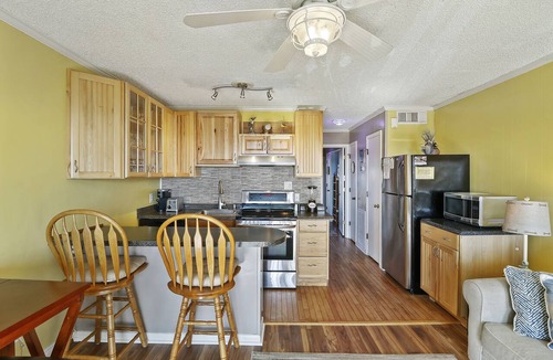 Isle of Palms Condo | Front beach sea cabin with amazing view, pool access, beach access, and pier!