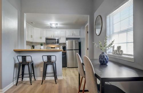 Schnitzelburg House | FRONTDESK 1460 Brick Alley Home Germantown Louisville