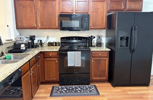 Forest Acres House | Ft. Jackson Cozy Bungalow – 1 Mile from Main Gate