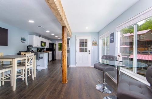 Ferndale House | Full Fresh Remodel on Quiet Lake
