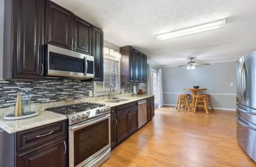 Stockbridge House | Fully Furnished 3BR Home ADT Security Fast Wi-Fi Near Atlanta