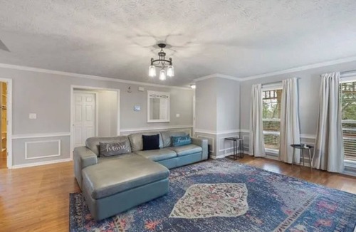Stockbridge House | Fully Furnished 3BR Home ADT Security Fast Wi-Fi Near Atlanta