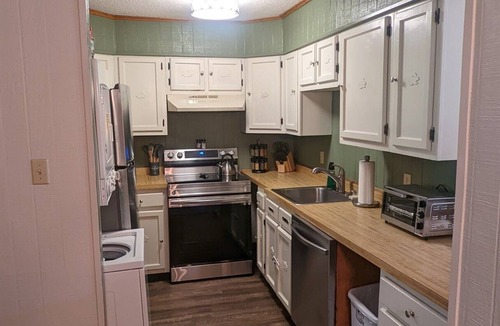Edray Condo | Fun 3-Bed, 2-Bath Ski Condo at Snowshoe Mountain-Near Slopes & No Cleaning Fee!