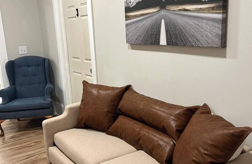 Home Park House | Furnished room at Ga tech campus close to Mercedes Benz stadium at a great rate