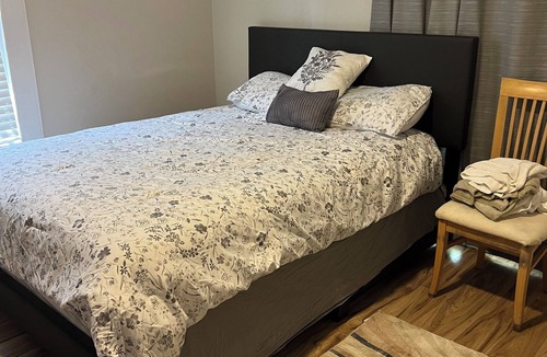 Home Park House | Furnished room at Ga tech campus close to Mercedes Benz stadium at a great rate