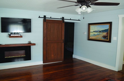 Ste Genevieve House | Gabouri Place ~ Completely Renovated Victorian in Ste. Genevieve's Historic Dist