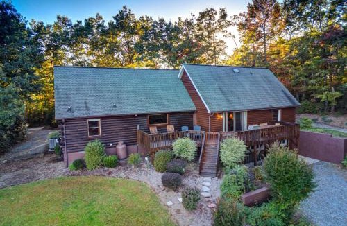 Hays House | Game Room + Mtn Views! Family Blue Ridge Retreat