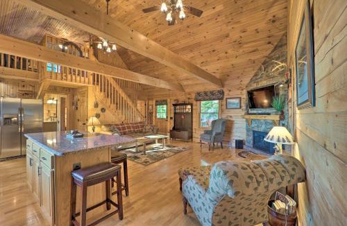 Hays House | Game Room + Mtn Views! Family Blue Ridge Retreat