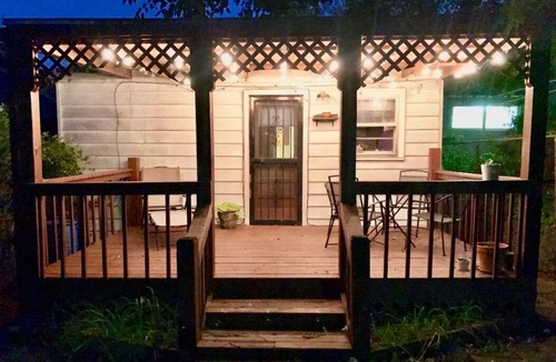 Schnitzelburg House | Germantown Getaway