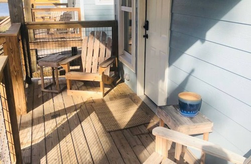 Gulf Hills Cottage | Gil’s Amberjack Cottage! Ocean Springs Waterfront!