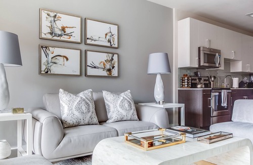 Inman Park Apartment | Glamorous Retreat by Atlanta Luxury Rentals