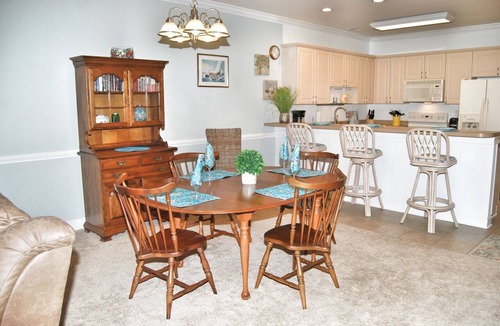 Central Myrtle Beach Condo | Golf Course & Pool View in the Heart of Myrtle Beach, SC-Magnolia Pointe