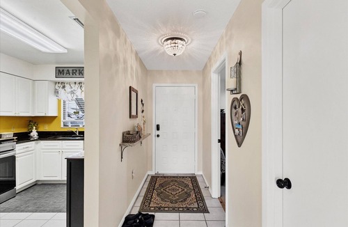The Meadows Condo | Golf Course View Vacation Oasis in The Meadows