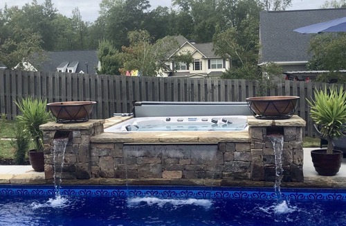 Riverwood Plantation House | Golfers Paradise-No Greenjacket Needed. Sleeps 10 Pool. Hot tub. Outdoor oasis.
