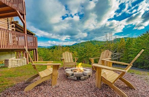 Little Creek Falls Ski Chalet | Gone To Therapy, Game Room, FREE Attraction tickets for each paid day, Hot Tub, WIFI,