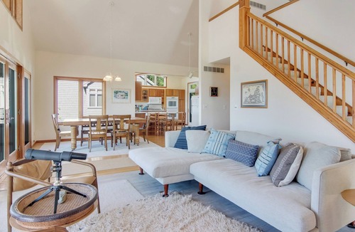 Lake Leelanau House | Good Harbour Prelude - Lake Michigan's Best Beach!