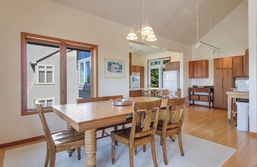 Lake Leelanau House | Good Harbour Prelude - Lake Michigan's Best Beach!
