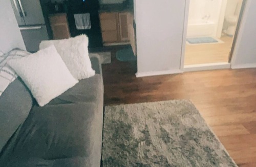 Seymour House | Gorgeous 1-bedroom building with AC in friendly Seymour keypad entry