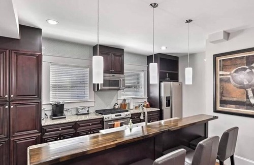 Atlanta House | Gorgeous Central Modern Midtown 2 Bed Home - Piedmont Park - Parking - Quiet