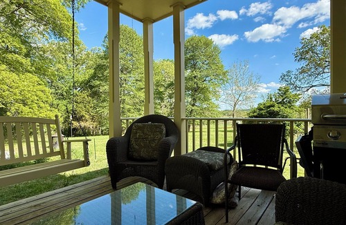 North Garden House | Gorgeous House w/Views. Quiet, close to C'ville & wineries